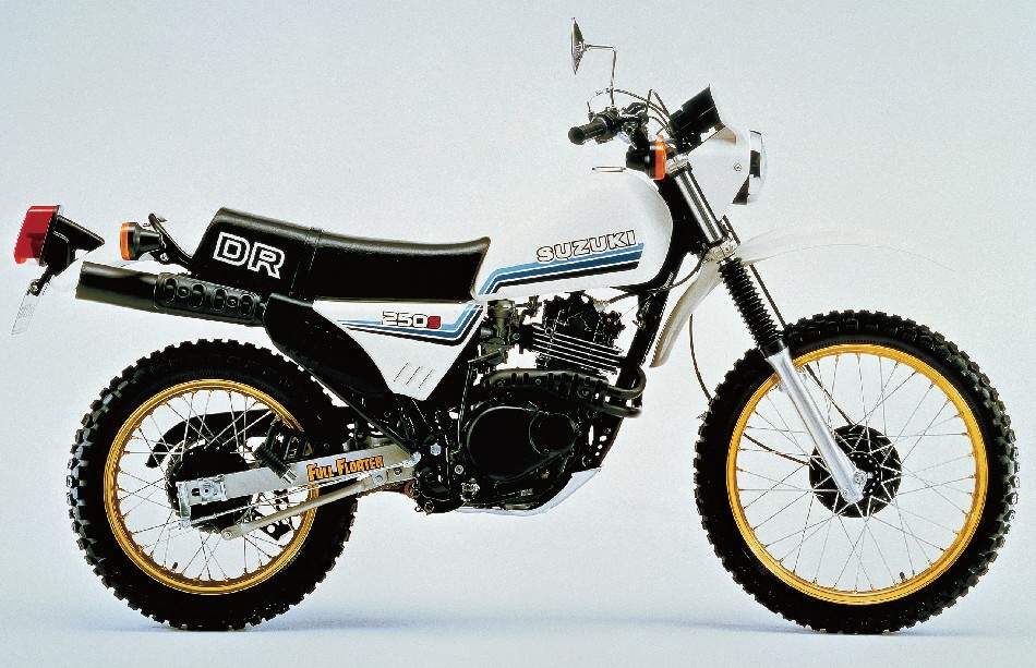 Suzuki DR 250 S