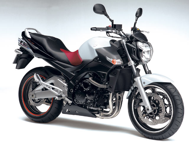 Suzuki GSR 600 Yoshimura Edition