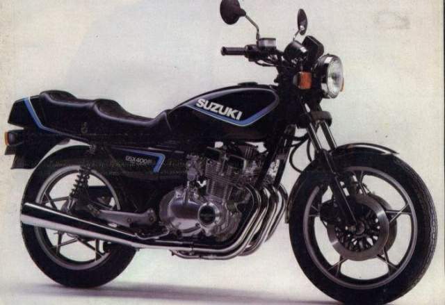 Suzuki GSX 400F Katana
