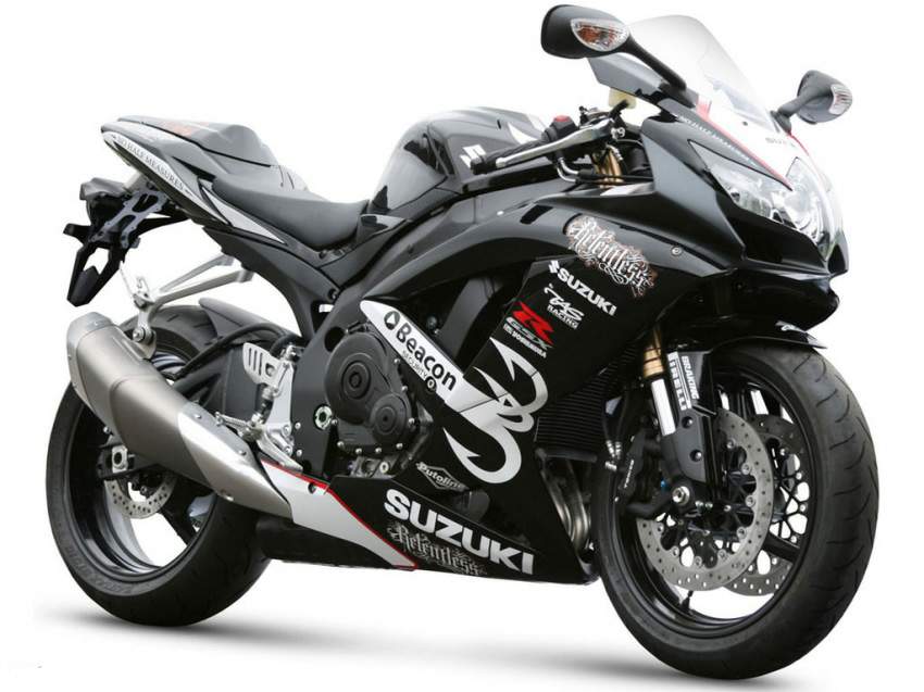 Suzuki GSX-R 750 Relentless Replica