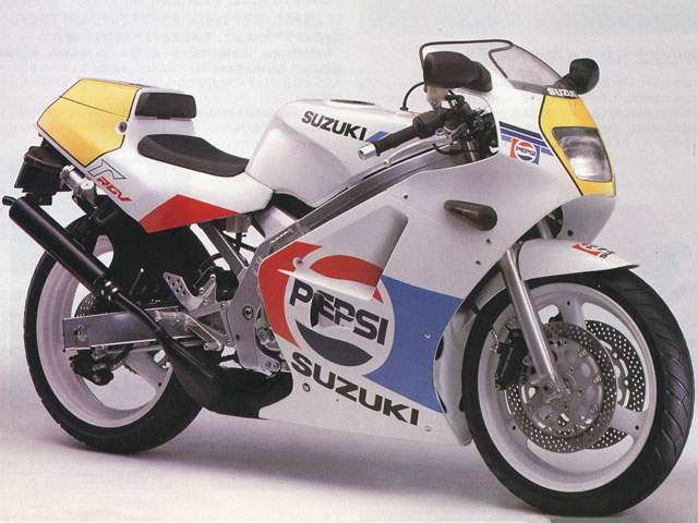 Suzuki RGV 250 SP Pepsi Replica
