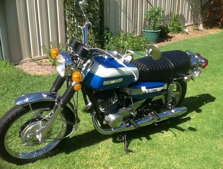 Suzuki T 350J Rebel