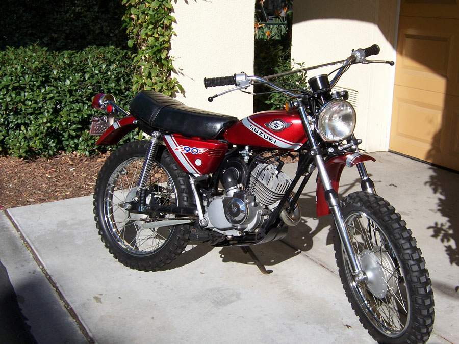 Suzuki T C 90 Blazer