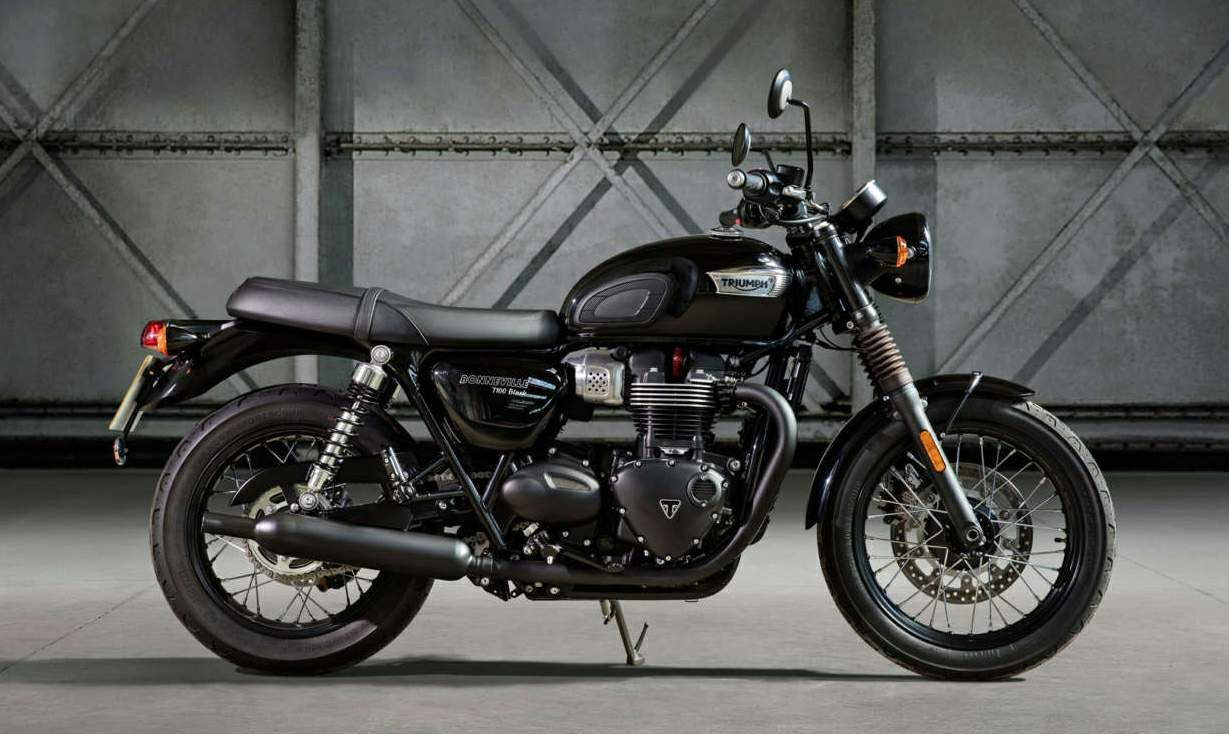 Triumph Bonneville T100 Black