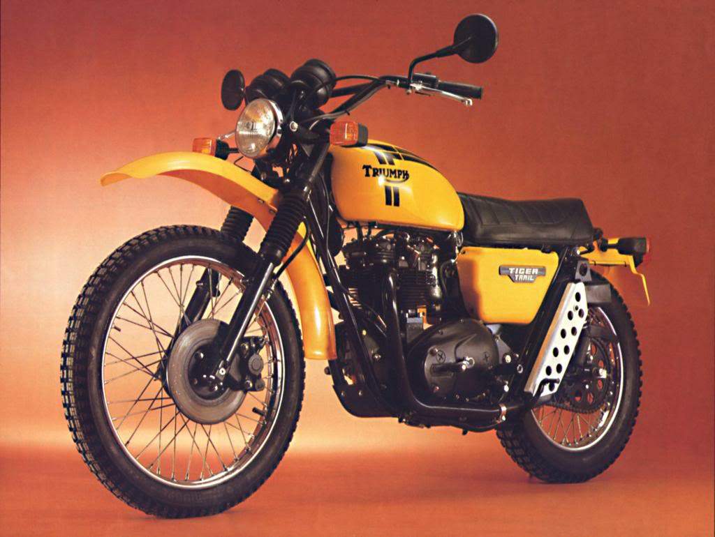 Triumph TR7T Tiger Trail