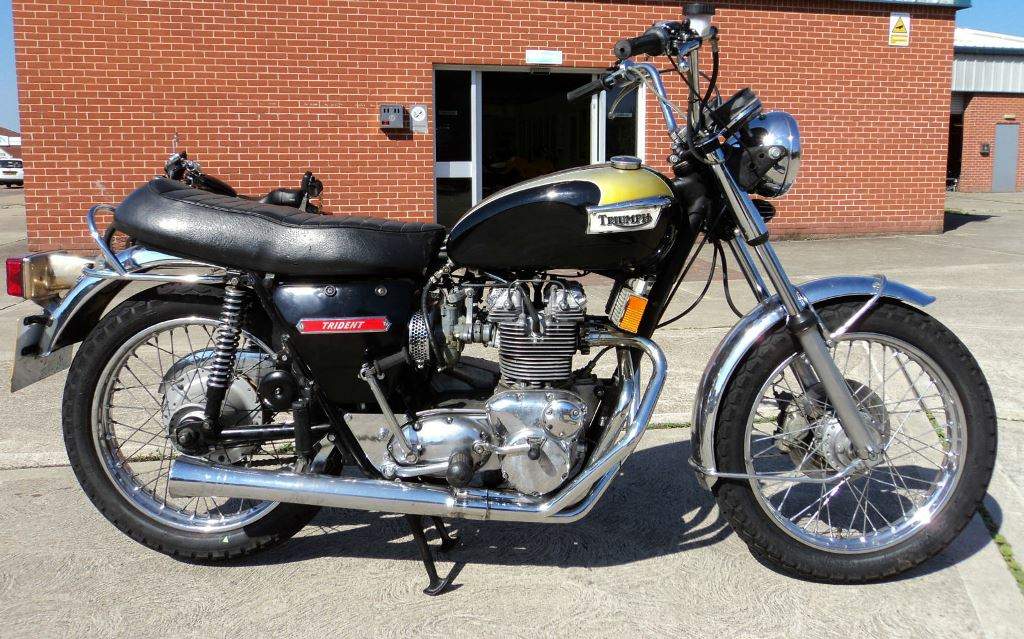 Triumph Trident T150 V 750