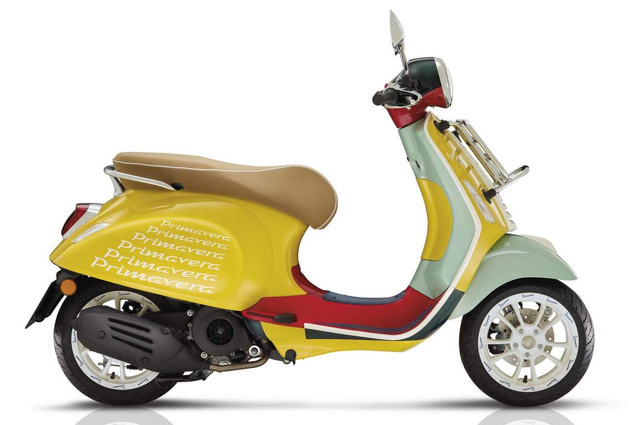 Vespa Primavera 50 Sean Wotherspoon