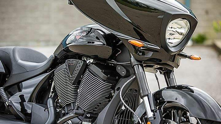 Victory Cross Country 8-Ball