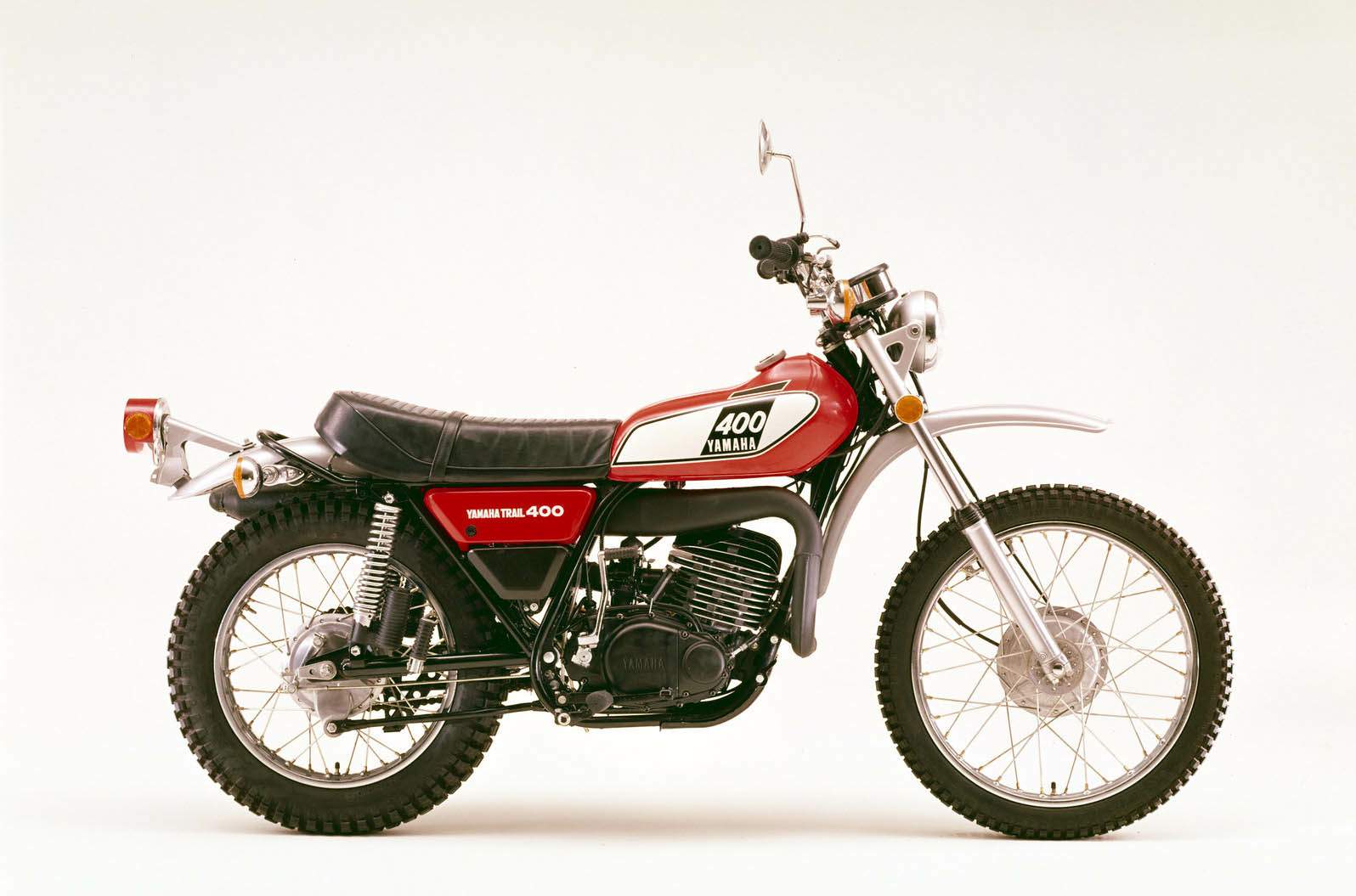 Yamaha DT 400