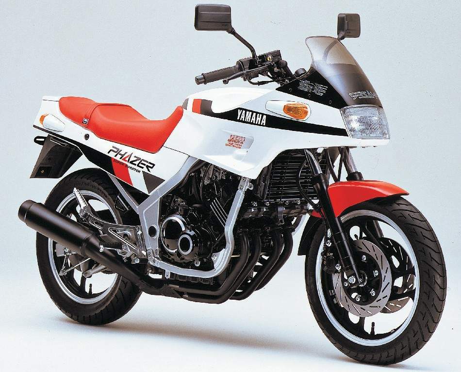 Yamaha FZ 250 Fazer