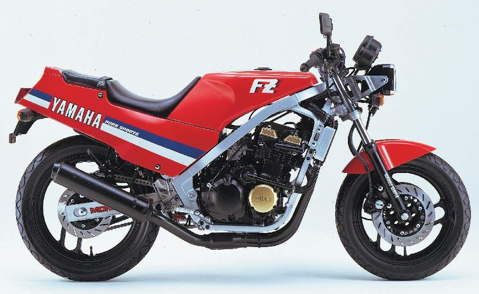 Yamaha FZ 400N