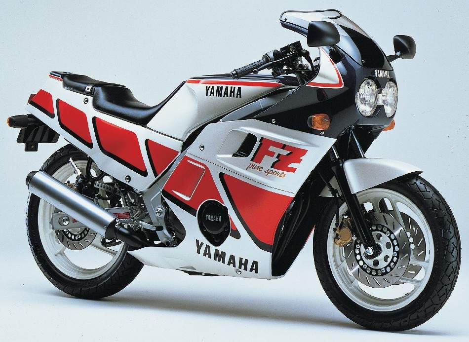 Yamaha FZ 400R