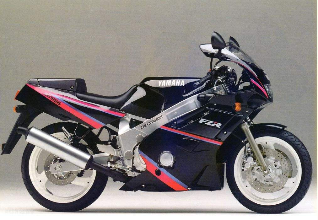 Yamaha FZR 600