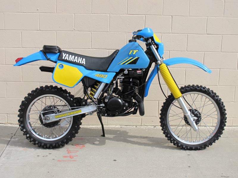 Yamaha IT 490