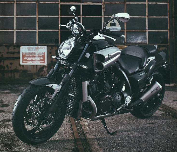 Yamaha VMX V-Max Carbon 30th Anniversary Special Edition