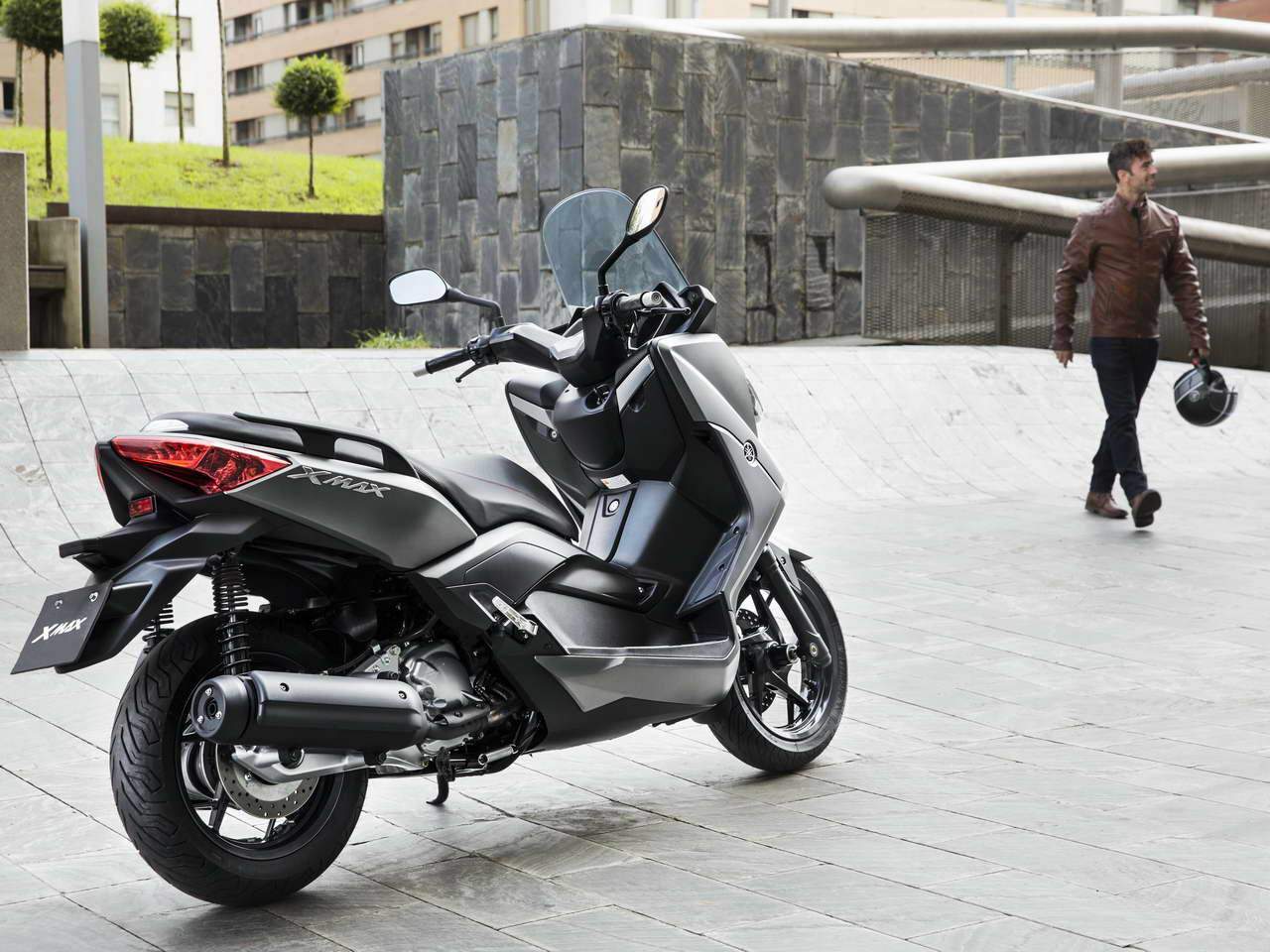 Yamaha X MAX 250