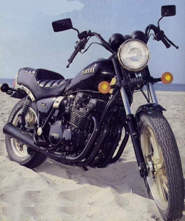 Yamaha XJ 650 Midnight Maxim