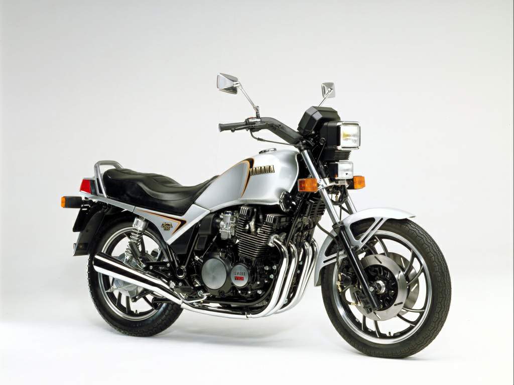 Yamaha XJ 750R