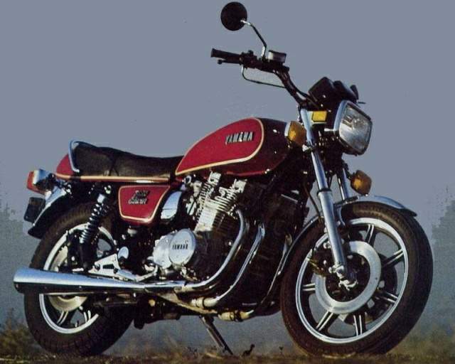 Yamaha XS 1100E