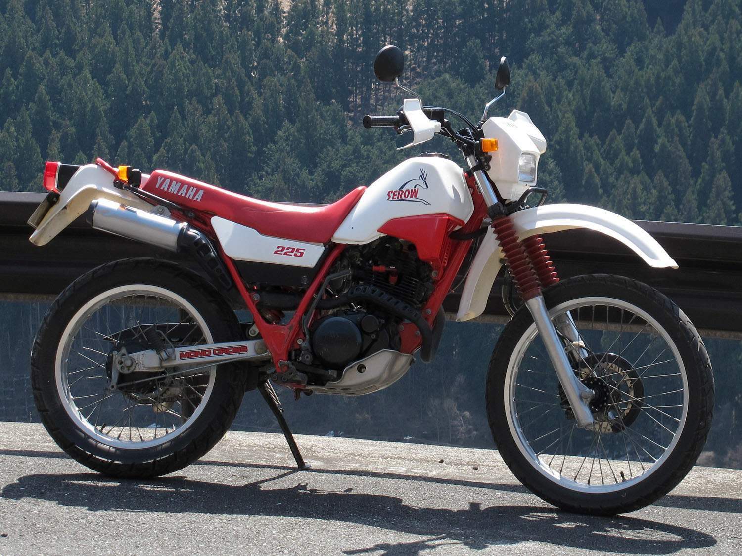 Yamaha XT 225 Serow