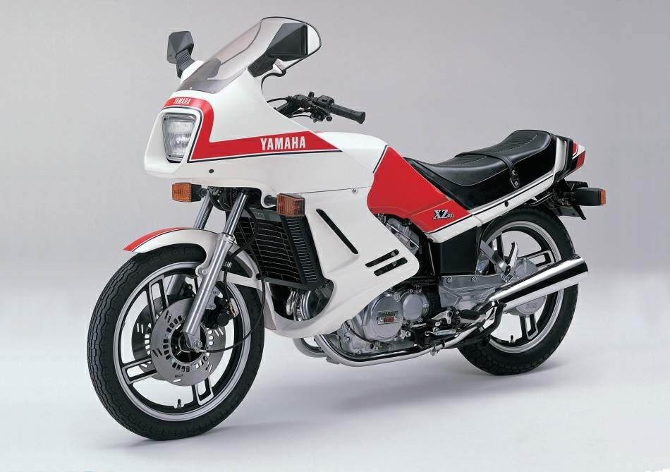 Yamaha XZ 400D